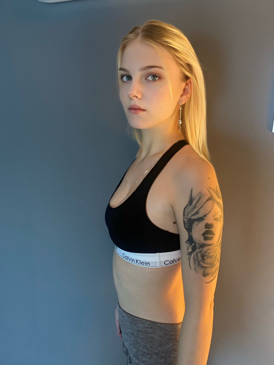 Jordannatanna on Twitter: "The girl is an attractive blond In her late