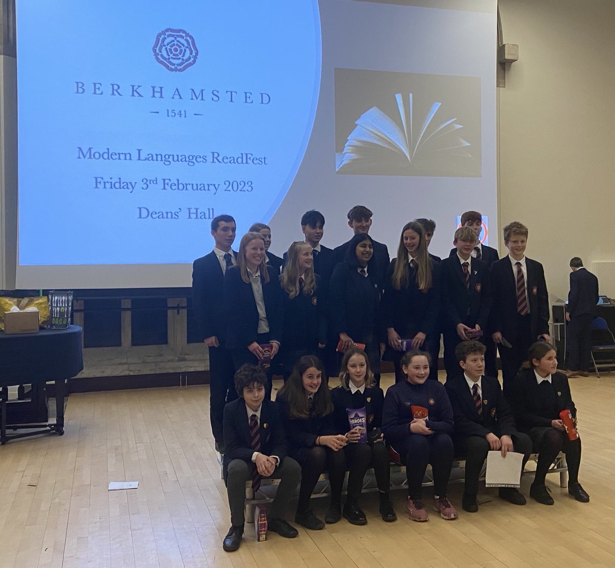 Well done to all those involved in yesterday’s excellent Modern Languages Readfest. There were some wonderful recitals of French, Mandarin and Spanish poems and prose. Congratulations to the winners and runners up including Alex, Charlie, Louie and Louis. #remarkablepeople