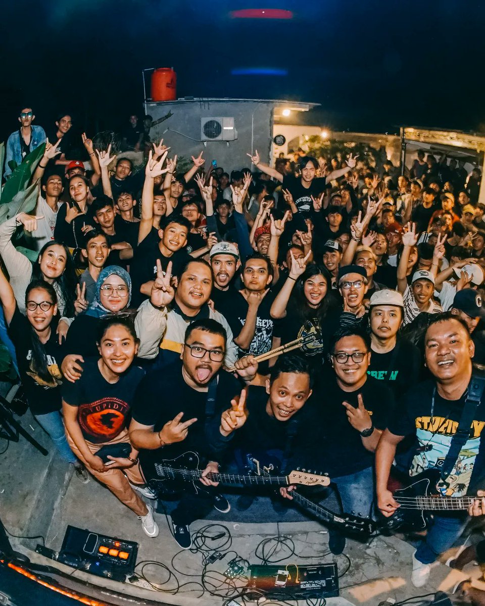 Selamat Malam Mingguan Fren!