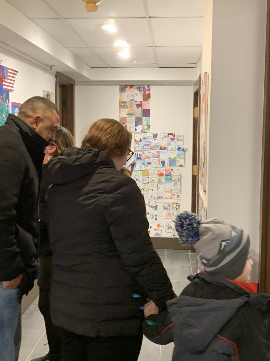 mariaAmeyer03's tweet photo. An evening when the pillars of the @OssiningSchools #LongRangePlan intersected. Our scholars radiated pride as they shared their #StoryofSelf through their identity projects displayed at @bethanyartsorg. #WhoIAmMatters #PortraitifaLearner @OssiningSup @ferzeen_shamsi https://t.co/U1BEBi1q7G