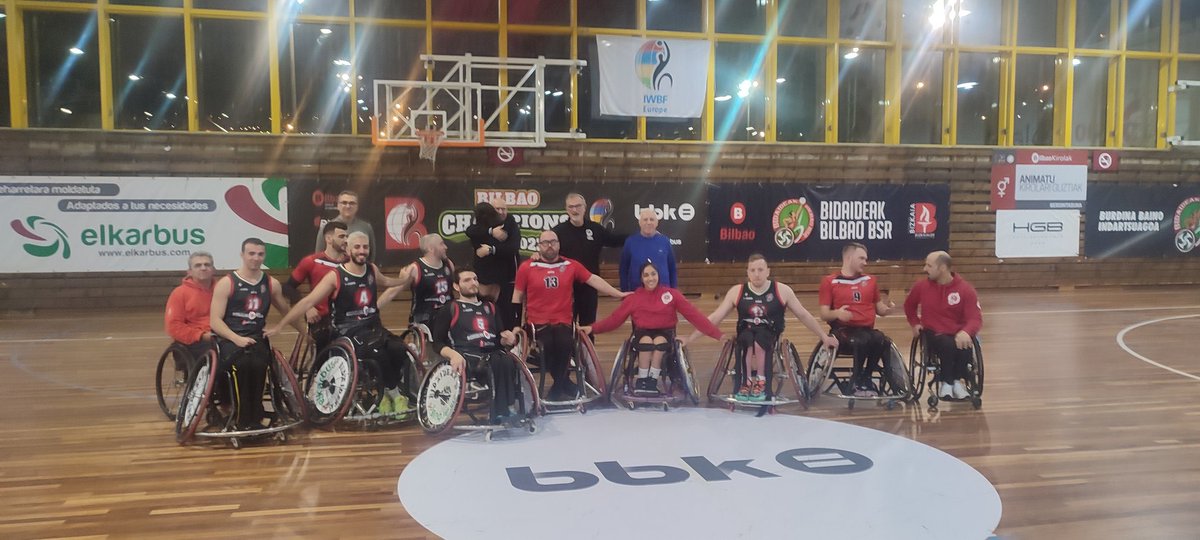 Adrián Yáñez tweet media