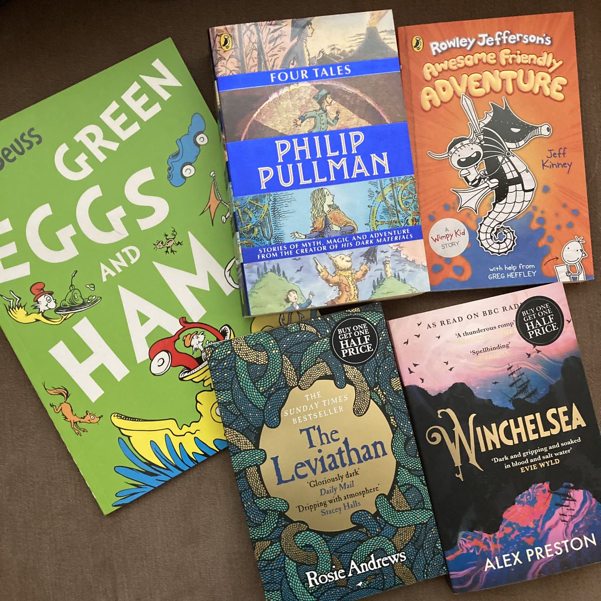 gemmapearsall's tweet photo. Todays book haul from @WaterstonesPB  The assistant was so helpful 

#bookhaul #BookTwitter #fiction https://t.co/FZ3gmKczxJ