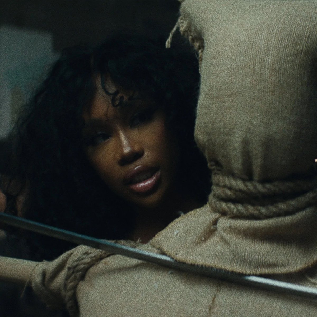 ‘Kill Bill’ by SZA returns to #1 on US Spotify with 2.27 million streams.