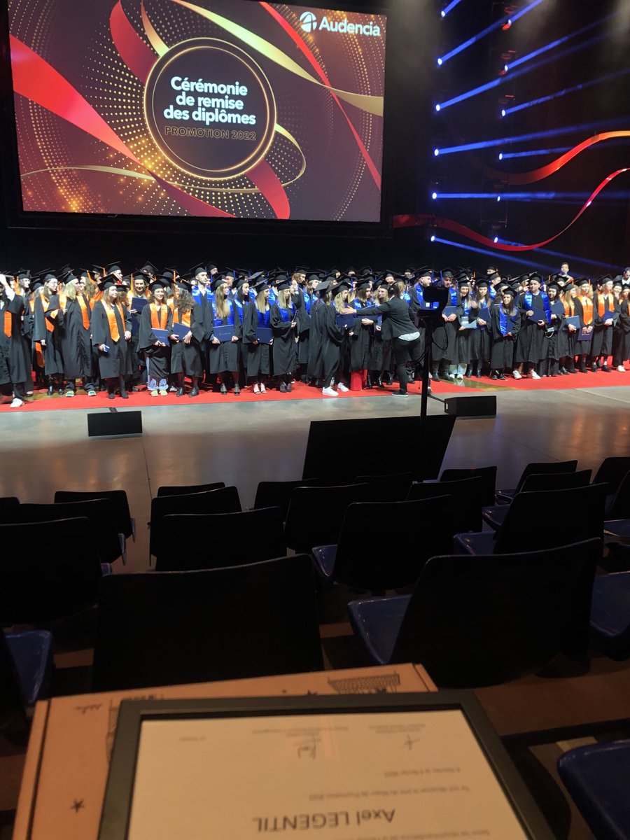 ACordesse's tweet photo. Bravo à la promo 22 Audencia Bachelor in Mangement et à Axel son Major !!! ⁦@audenciaalumni⁩ ⁦@audencia_bach⁩ https://t.co/EX5BsrQJuL