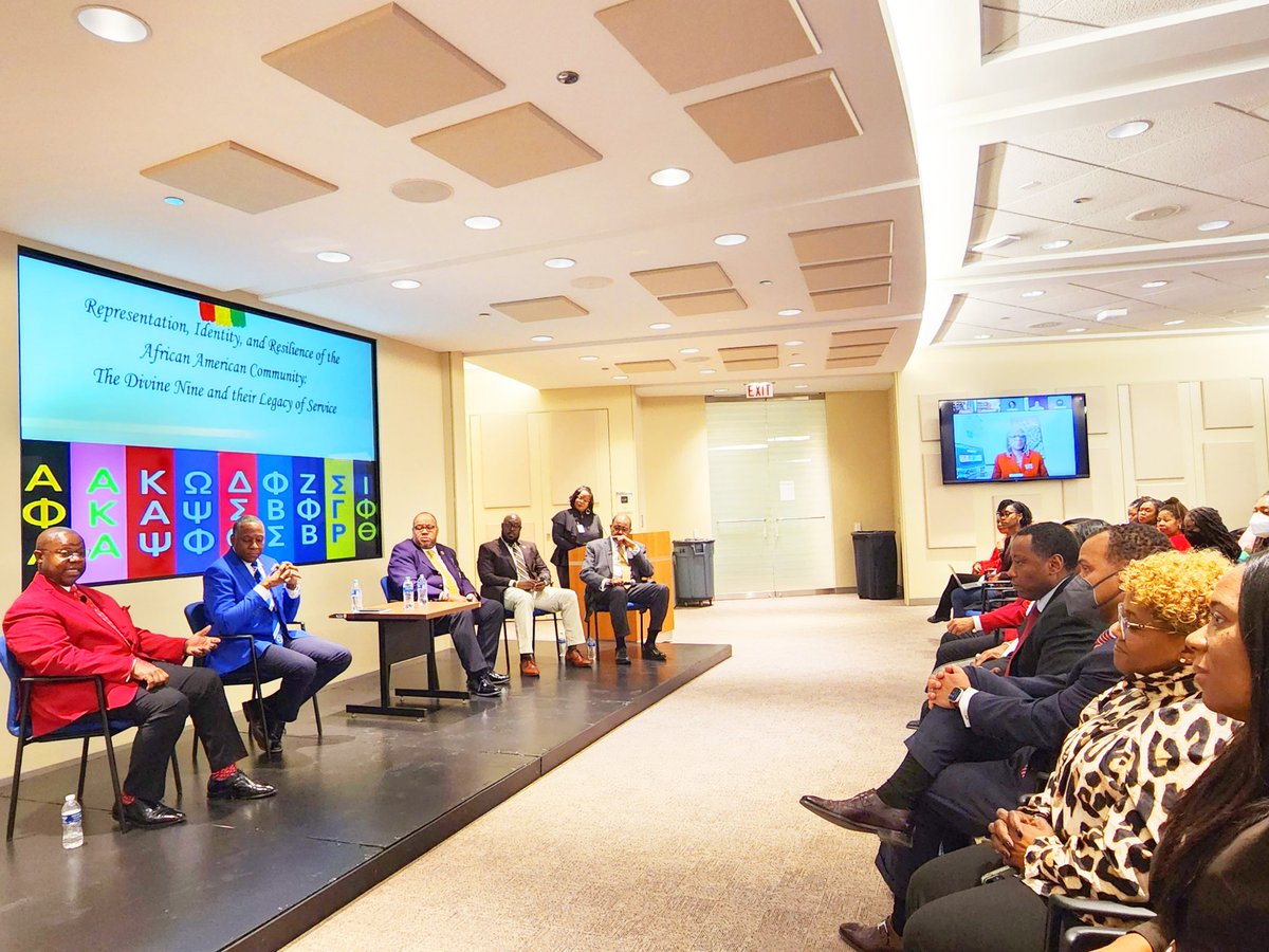 LmarieAsad's tweet image. Stephen Harris, @BCBSIL President attended our engaging panel discussion with international and regional #Divineleaders from @dstinc1913, @OfficialOPPF @apa1906NETwork, @pbs_1914, @ZPHIBHQ, @IPT1963 @Ha8ed1
#NPHCStrongerTogether
#DST1913
#BlackExcellence
#BlackHistoryMonth