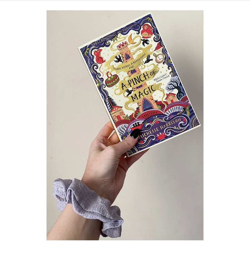 _missrowlands's tweet photo. 3 middle grade books I read in January.. my favourite was A Pinch of Magic🪄 https://t.co/zPdawHQwDl