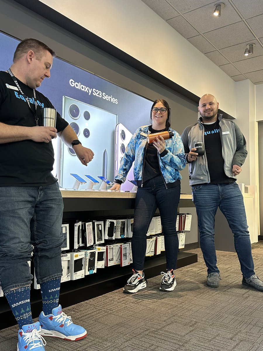 Dana Walters (@danawalters_8) on Twitter photo Samsung Swag Saturday <a href="/TeamFusionGLM/">Team Fusion</a> @theeastregion #ERGalaxyS23 <a href="/MikeyNaps2x/">Michael Napolitano</a> <a href="/j_dimitrijevich/">Joe Dimitrijevich</a> <a href="/GreaterLakesMkt/">Greater Lakes Market 🌊</a> Samsung Swag Saturday <a href="/TeamFusionGLM/">Team Fusion</a> @theeastregion #ERGalaxyS23 <a href="/MikeyNaps2x/">Michael Napolitano</a> <a href="/j_dimitrijevich/">Joe Dimitrijevich</a> <a href="/GreaterLakesMkt/">Greater Lakes Market 🌊</a>
