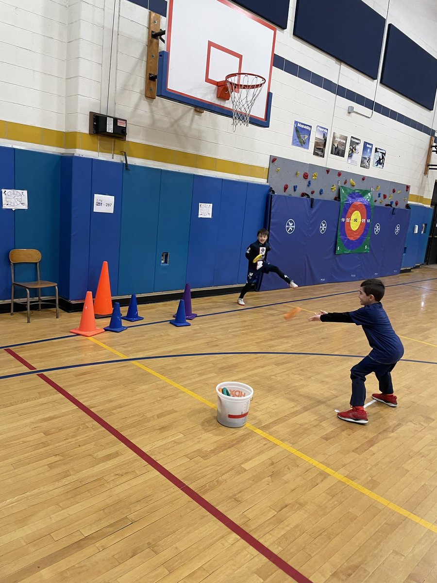 GravalisPE's tweet photo. Students put their throwing skills to the test while traveling to different stations this week! @Hubbard_School @ramseyNJschools https://t.co/erhrqijPlD
