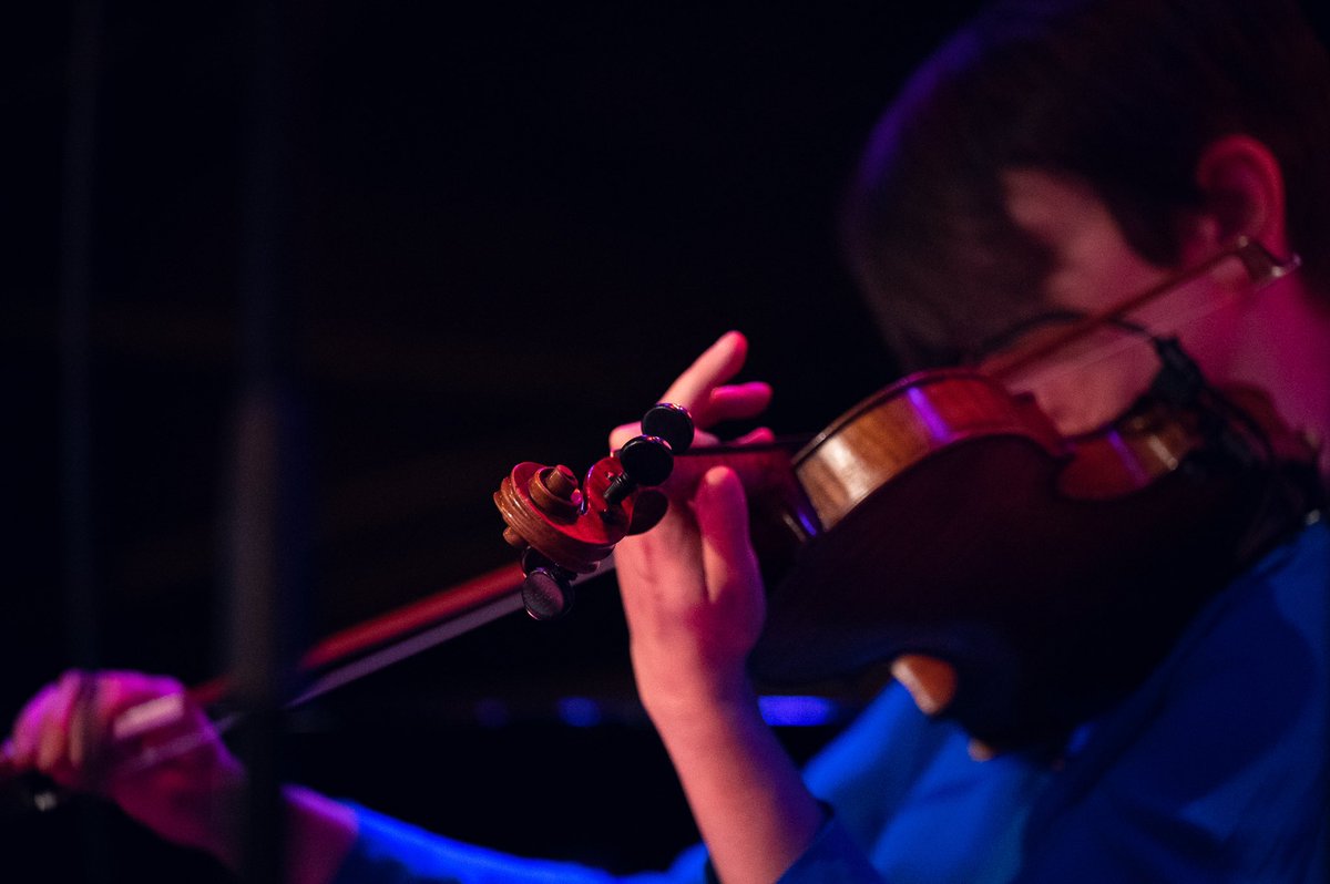 silent_fires's tweet photo. Wonderful memories &amp; pictures from last August @Faschingsthlm #Stockholm 🇸🇪 performing at #IMPRA #JazzFestival 🔥 Photos by @christopher__nielsen 🙏🏼

Sending a huge hug to the fantastic IMPRA Team 🧡 thank you for all being very kind and welcoming 🙏🏼 tusen tack

#silentifires https://t.co/shhSP99JGx