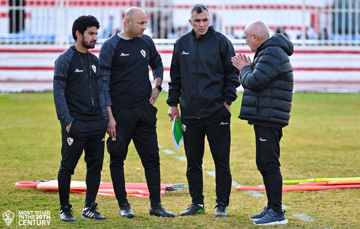 ZSCOfficial's tweet photo. فيريرا يعود مجدداً لقيادة تدريبات الزمالك. 🏹

#Zamalek #MostTitledIn20C | #الزمالك https://t.co/QjVFAbeEpH