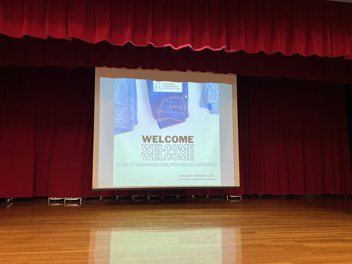 TraylorKappelle's tweet photo. The second session of Saturday School is in progress and it is exciting. #geniusesatwork @GoodmanES_AISD @WardLadon @minegonzo @KristalWashin16 https://t.co/VynkgOLc9p