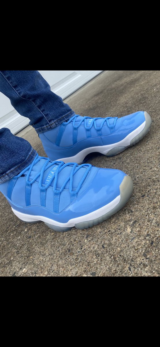 BradMcLelland's tweet photo. Tones on this Saturday #MHEATMAN #THESOLEFIRM #Wilthecreator #LRKICKSONDECK #Luckycharmgang #Staypuft76 #9200kicks #eqkicks #Jaydastuntmane #Solewest #LACEDHEATERS #Wdywt #Snclique #Godsoles #Noopykicks #Flashyqueensole #Rustylean #onfootage #ShiningWithShibs #THATDAMCOACHMACK https://t.co/8p4z5ZxFO9