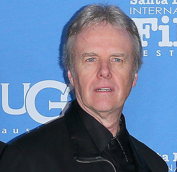Happy Birthday Phil Ehart

February 4, 1951

Which is your favorite Kansas  track?

 