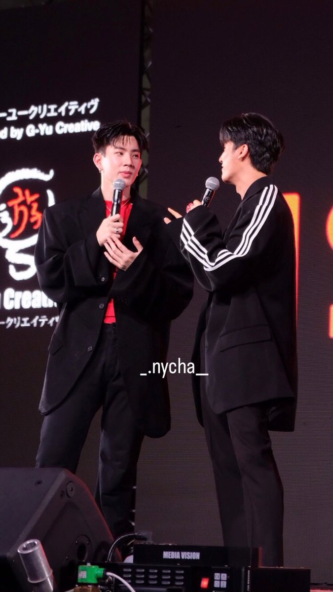 nycha666's tweet photo. เพิ่งเอารูปออกมาจากกล้อง
#JAPANEXPOTHAILAND2023
#Tawan_V 
#ออฟจุมพล
@Tawan_V @off_tumcial https://t.co/wH8YNyjWXg