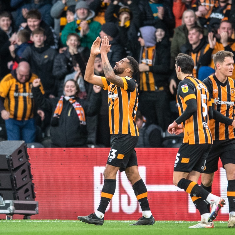 HullCity's tweet photo. 𝐔𝐏 𝐓𝐇𝐄 𝐓𝐈𝐆𝐄𝐑𝐒! 🐯

#hcafc