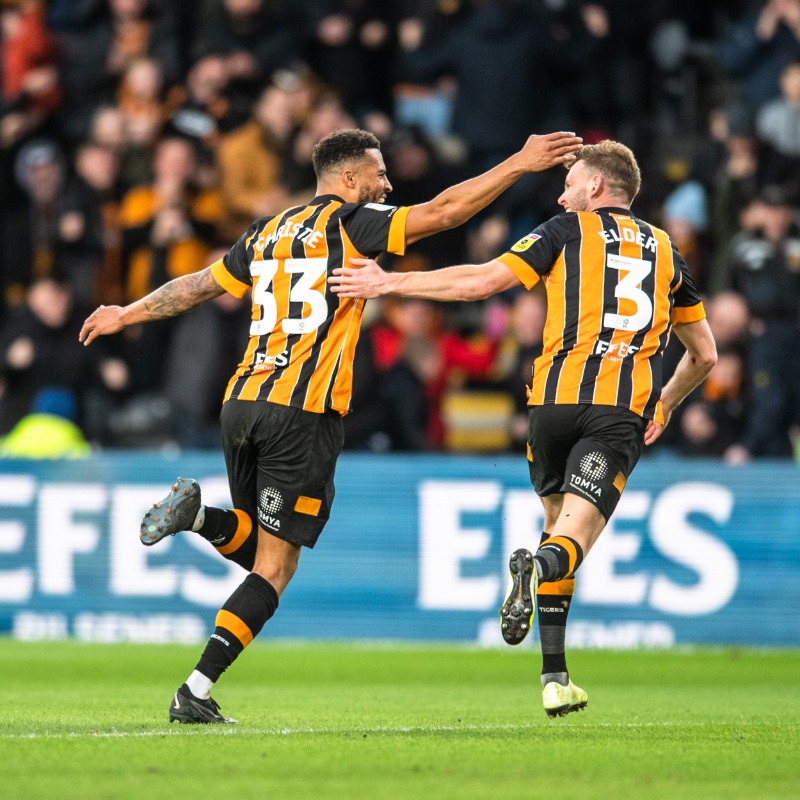 HullCity's tweet photo. 𝐔𝐏 𝐓𝐇𝐄 𝐓𝐈𝐆𝐄𝐑𝐒! 🐯

#hcafc