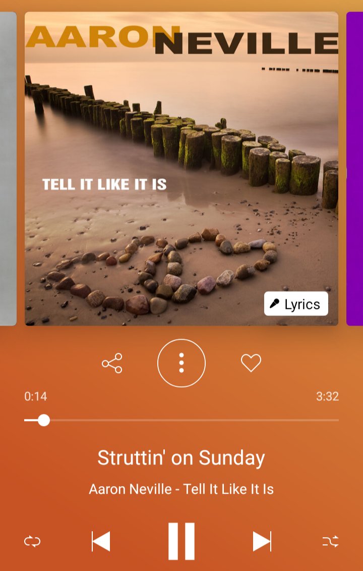 Screenshot of Aaron Neville's "Struttin on Sunday" 