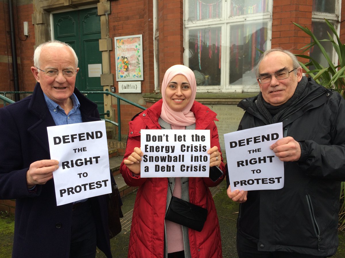 Boobed in leaving clip boards with #EnergyDebt petition sheets @ home when attending @Afzal4Gorton's discussion on #HumanRights  but distributed <a href="/debtjustice/">DebtJustice.bsky.social</a>'s  Drop It!s &amp; got pics supporting #RightToProtest .
