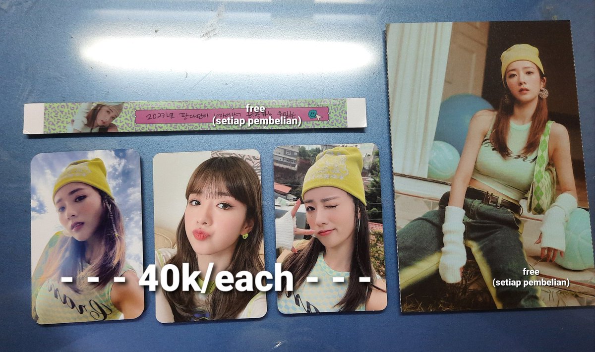 yunaya1504's tweet photo. wts // want to sell // lfb ina
or wtt to eunji

Bomi Set Apink Season Greeting 2023

💰 100k/set
💰 untuk each nya sesuai yang tertera di gambar

✅ packing
❌ admin 🍊 3.2%
🏠 semarang, jateng https://t.co/aOedrkteOv