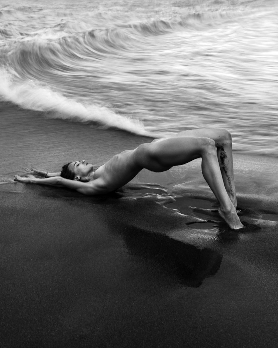 N I G H T 🌊

#nftartist