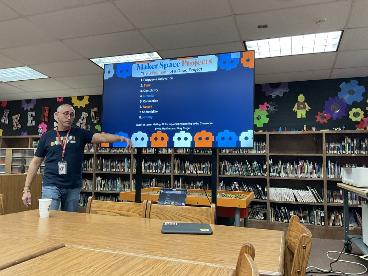 urbie's tweet image. Start with #wonder #MakerSpace #CreatePlay with #edtech #reimaginePD #via @iv_cue #oldpa #azk12