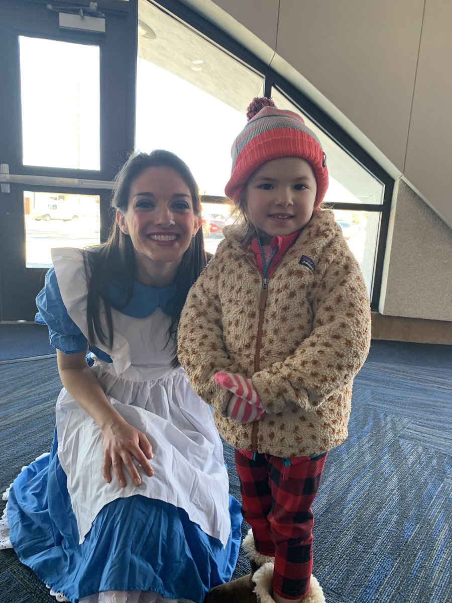 MsAlberty's tweet image. Loved seeing Erica Marcos as Alice in Wonderland at the Plymouth Canton AAUW! 🐰