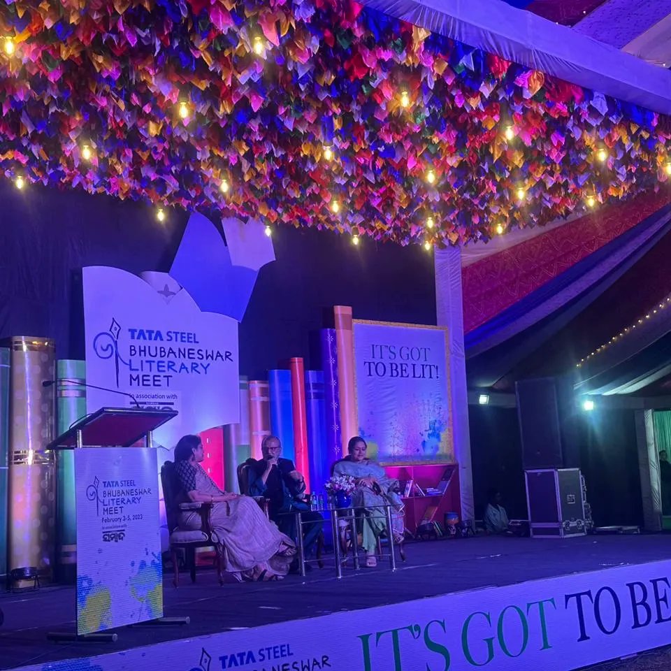 TataSteelBLM's tweet photo. From the sessions, 'Acting the Text'. Ft. Pankaj kapur and Supriya Pathak Kapur on playing literary characters, and a lifetime of acting. In conversation with Malavika Banerjee.
.
#bbsrlitmeer #Bhubaneswar #bhubaneswarbuzz #bhubaneswarblogger #bollywood #bollywoodactor #theatre https://t.co/CHTp6txOwg