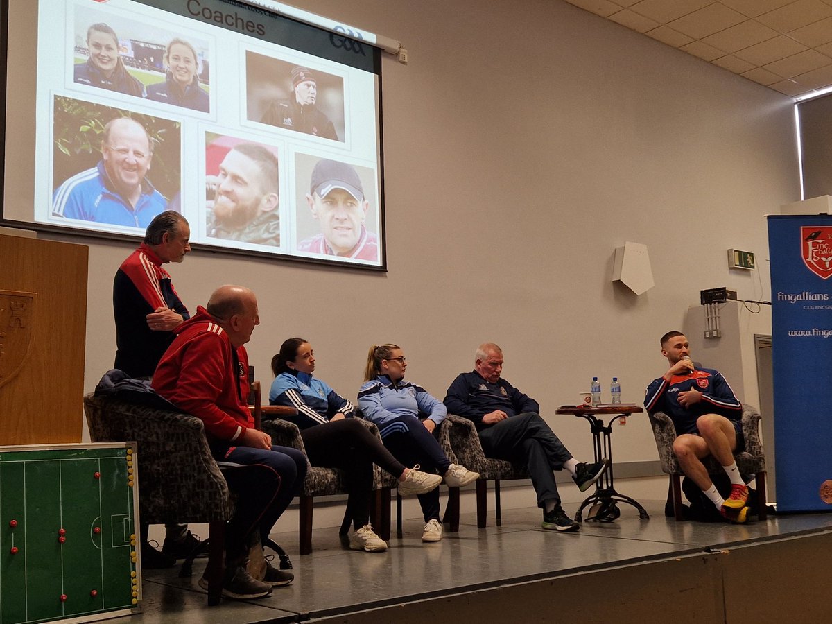 Panel discussion @Fingallians great questions from our coaches.#positivecoaching #Passion #learning #coachingpractice