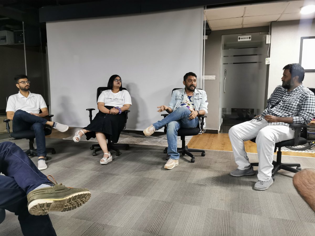 Web3eventsIndia's tweet photo. Discussion on Building Web3 Ecosystem, Technology, ideas, tips to new builders and answered questions in interactive way by @RatnaKush @kriti_ravi97 @Aritra_7 and @anuj0x 
#Web3eventsIndia 
#Web3 
#Web3Bangalore https://t.co/h2lklLZTOP
