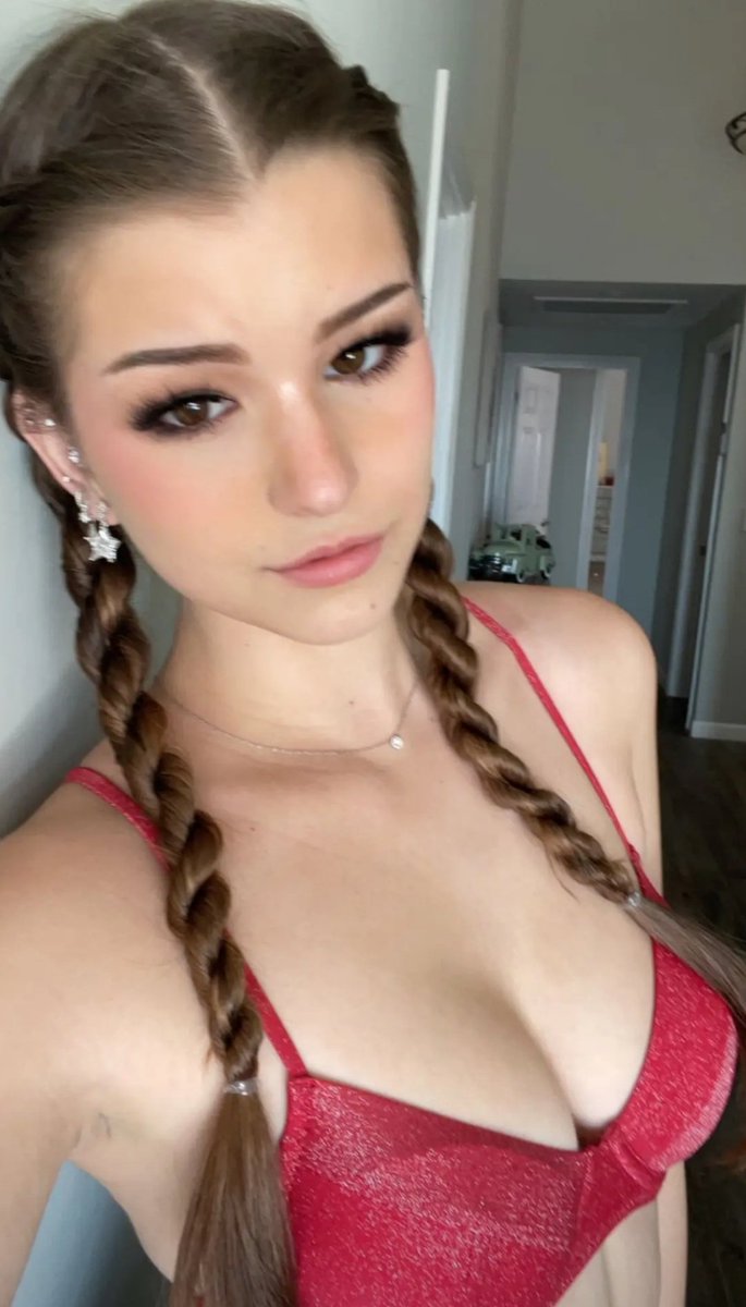 OnlyHDGirls 🌹 on Twitter "RT HotCelebsPage Brooke or Livvy?"