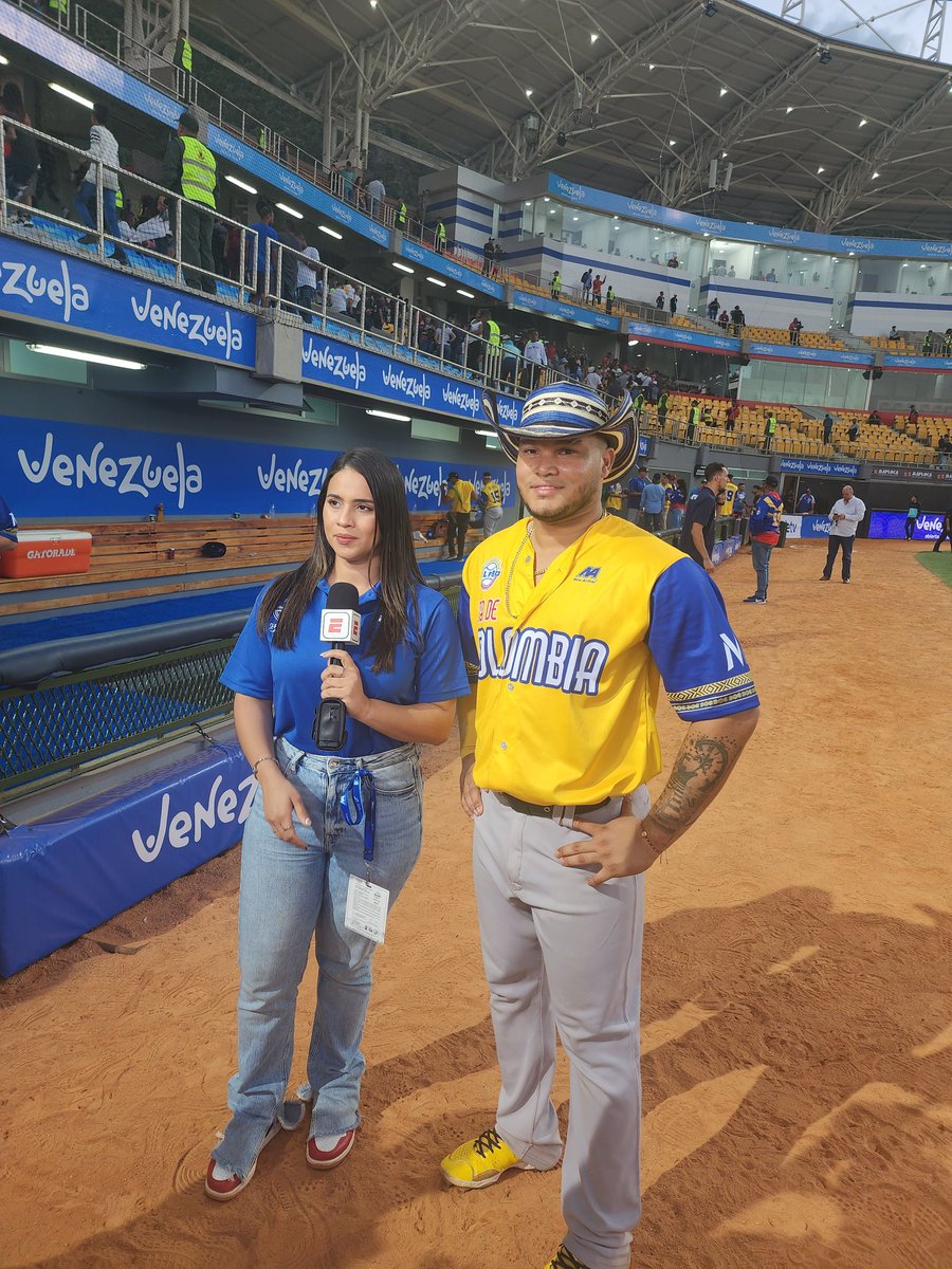 HectorFCordero's tweet photo. Sera que la ministra deporte @MinDeporteCol sabe que @Beisbolvaquero representa a Colombia en un certamen internacional de beisbol y que tan importante como el suramericano de futbol sub 20. 🤔  Averiguelo Vargas https://t.co/kAkfULtqZx