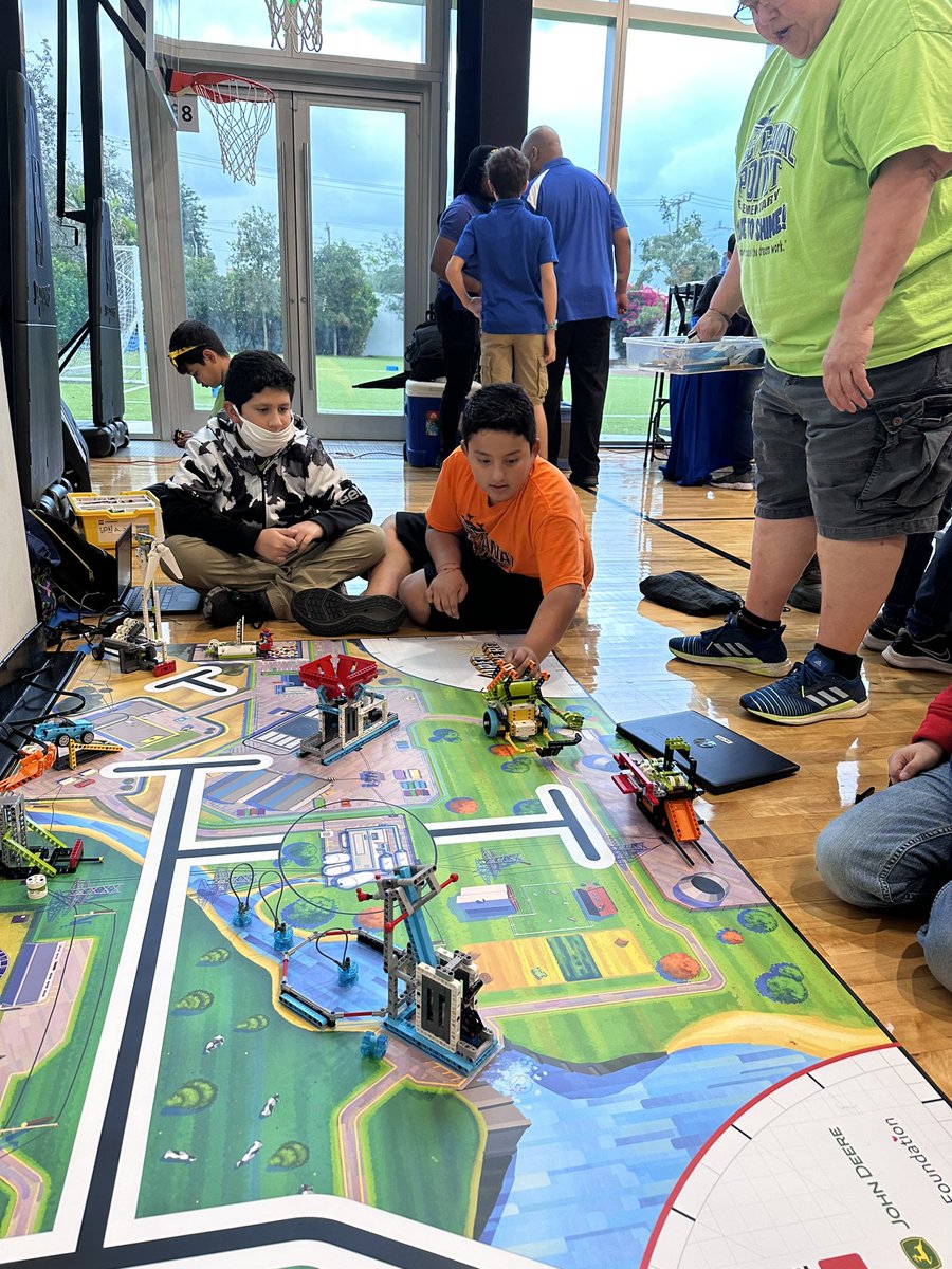 KEC Canal Point Robotics (@kec_robotics) on Twitter photo Setting up for todays competition! #FLL <a href="/KECSTEM/">Nani Dupee</a> <a href="/MsCortez4/">Aris Cortez</a> <a href="/KECELEMENTARY/">KEC CANAL POINT ELEMENTARY</a> Setting up for todays competition! #FLL <a href="/KECSTEM/">Nani Dupee</a> <a href="/MsCortez4/">Aris Cortez</a> <a href="/KECELEMENTARY/">KEC CANAL POINT ELEMENTARY</a>