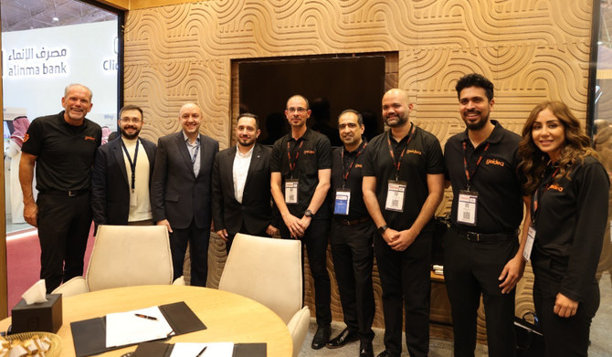 Singapurlu şirket WadzPay ve Suudi startup Geidea işbirliği yapacaklarını açıkladı

katilimfintek.com/2023/01/31/sin…