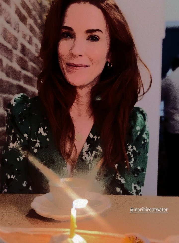 ᅟᅟᅟᅟ𝚁𝙾𝚂𝙴𝙼𝙰𝚁𝚈 (@missdumvs) on Twitter photo 