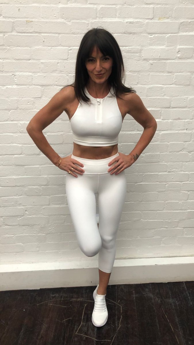 PinnacleTrends's tweet photo. Davina McCall https://t.co/p39HOHu9r9