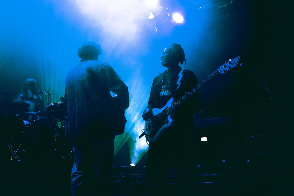 Gigwise's tweet photo. For @WarChildUK + @BRITs week - @metronomy took to @OuternetGlobal for a night of highs and lows

Read the live report here: https://t.co/Fbb9ohuSXZ https://t.co/hGlPXpJYJv