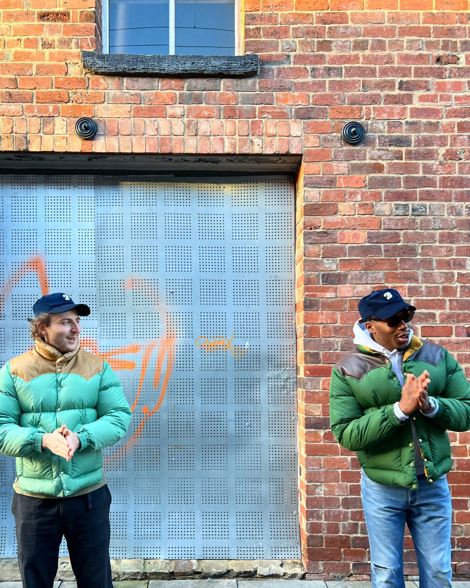 Rocky Mountain Featherbed 

#rmfb #rockymountainfeatherbed #allbluesco