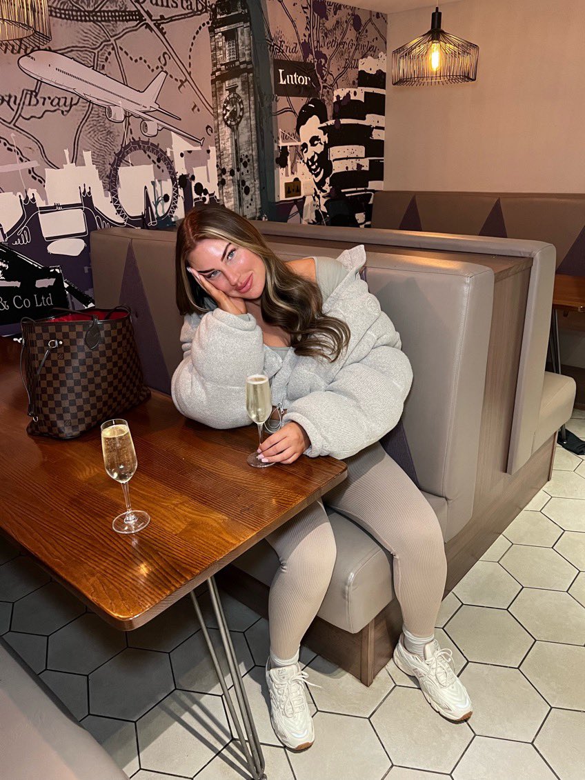 HT (@hannaht_xx) on Twitter photo 