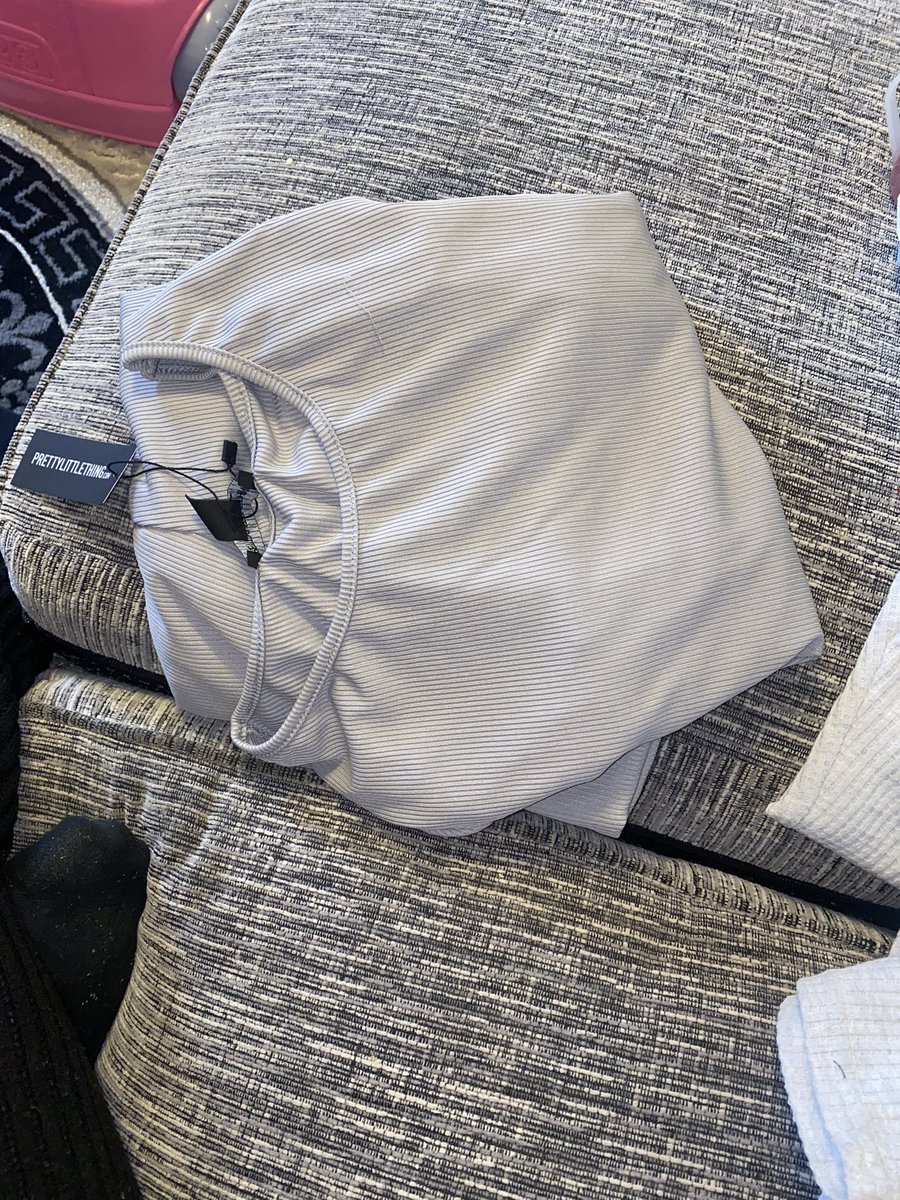 chloewrenn's tweet photo. @OfficialPLT_CS What you order vs what you get, absolutely filthy not to mention it’s a completely different colour and material to what is on the model. I’ve ordered multiple maternity items from you and every single one is completely different to what ur advertising. Do better https://t.co/ckqzO3i5lD