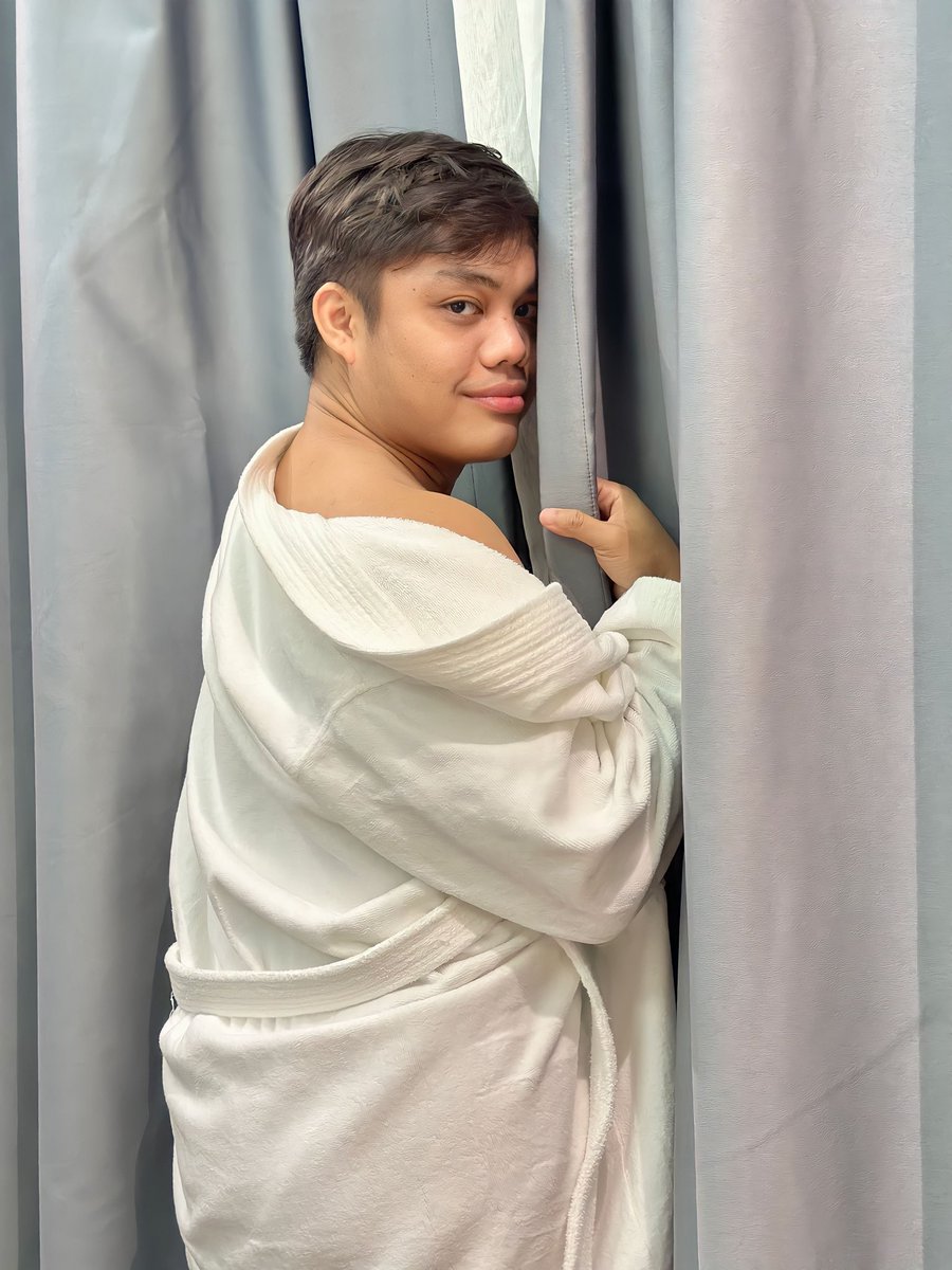 Heeystephen's tweet photo. Sleep with me? https://t.co/mUxYmbCsgL
