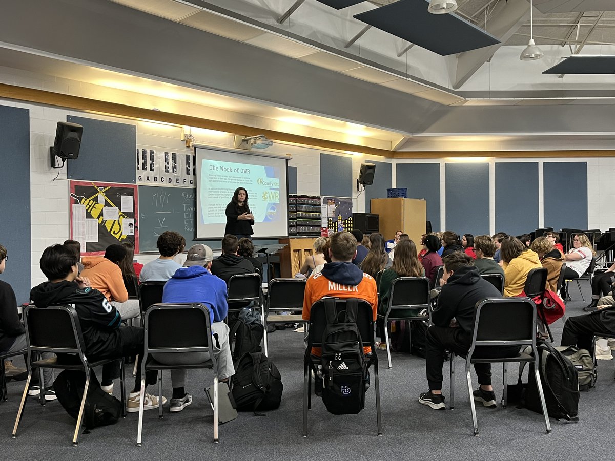 OrphnWrldRelief's tweet photo. Superhero 5K Race preparations are underway!!  OWR was invited to share our mission with the band program.  We are thankful for the opportunity to inspire kids to get involved. Thank you, Hilliard Davidson Band, for your support of OWR! Race Registration https://t.co/6Qq8IZkW7U https://t.co/eoRWzmG4Wn