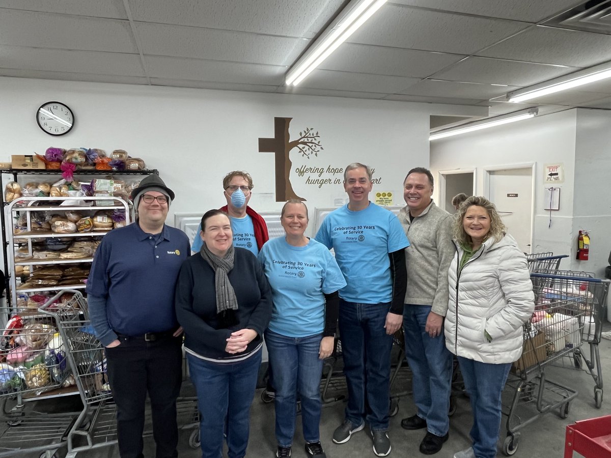 A great morning of serving at Old Bethel United Methodist Church Food Pantry on Indy’s Eastside with <a href="/indyeastrotary/">Indy East Rotary</a>! <a href="/MSDWarrenSupt/">Dr. Tim Hanson</a>