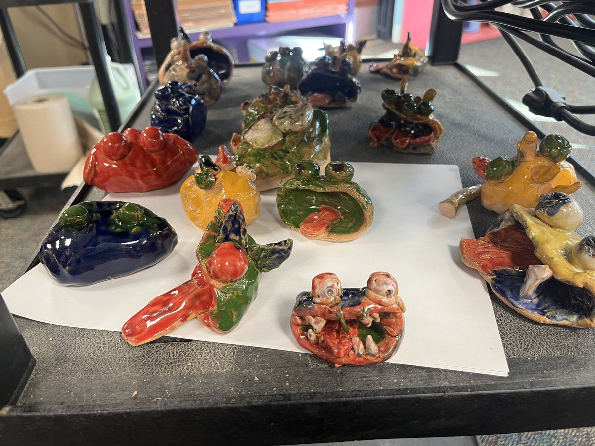 stephanieljacob's tweet photo. Dieck students made clay pieces! #DieckStrong @DieckSCCS @swartz_creek https://t.co/DYcQdKrhGx