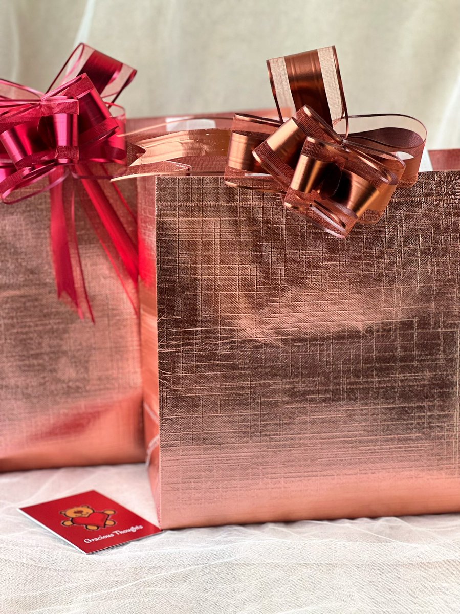 graciousthought's tweet photo. Just in case you were wondering how our special edition Valentine’s Day gift bags look, here you go!
At only 165k get a bag full of goodies for your loved one.
The last frame contains the details of what’s in this goodie bag.
#graciousthoughts #valentines #uotmarketday https://t.co/trBpEQeWEQ