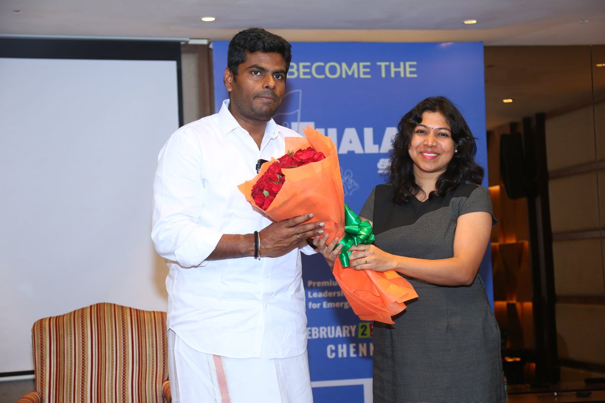 ThalaivaNxt's tweet photo. We have Thiru. @annamalai_k President, TNBJP, among us to inspire our Batch 2, after showing us his love and support for Thalaiva 1.0 in November 2022. Welcome Sir!
@aspireswami #thalaivanxt #tamilnadu #tamilnadupolitics #tamilnadu_politics #leaderstamilnadu #political https://t.co/M7PawxHDFS