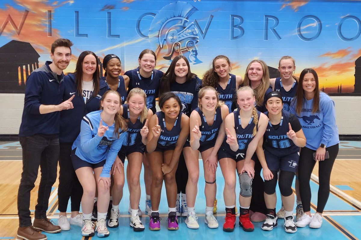 DGSgirlsBBALL's tweet photo. Waking up CHAMPIONS this morning! What a game last night.  DGS takes down Willowbrook 46-42 to take their first conference title since 2001!!! Could not think of a group that deserves this more. So proud of this team and so grateful for the opportunity to coach these girls. 🏀🥇 https://t.co/LPvSWx9G0V