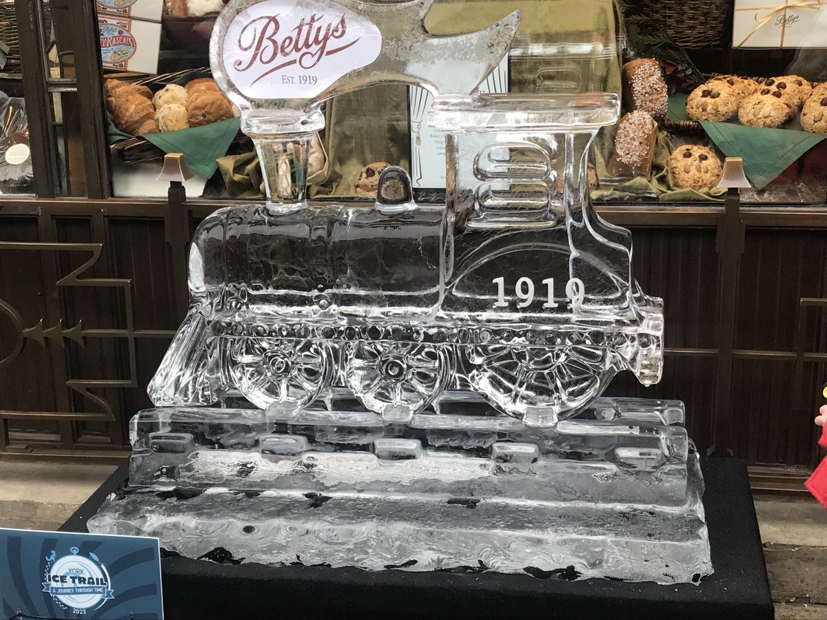 PaulDoughty1's tweet image. ⁦OK, this appealed to my greedy geek tendencies…

Choo-choo and cakes #Yorkshire #FatRascal @Bettys ⁦@VisitYork⁩

#IceTrail #York