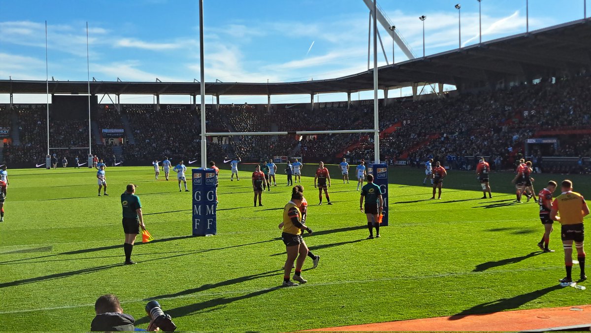 _merciqui_'s tweet photo. Profiter de chaque instant et sous le ☀️ toulousain #STAB @StadeToulousain @avironrugbypro #teamchocolatine https://t.co/HLW18JAdLx