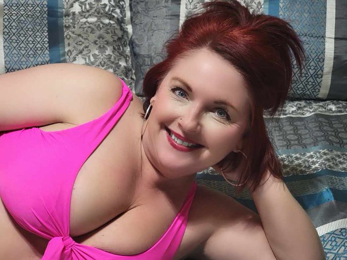 It may be cold outside, but it&rsquo;s hot with all these summer pics.  Who&rsquo;s ready to see some more bikini<a href="/tag/share"class="tags"><span>#share</span></a><a href="/tag/rt"class="tags"><span>#rt</span></a>