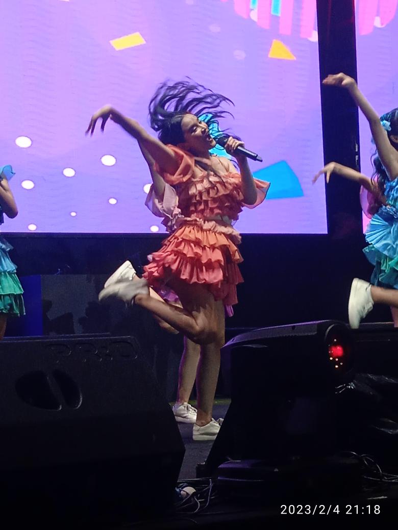 Aldipratama10's tweet photo. Flying High @S_AshelJKT48 #GoplayCreatorsPlaydate @GoPlayIndonesia https://t.co/Q3pCfnWFPO